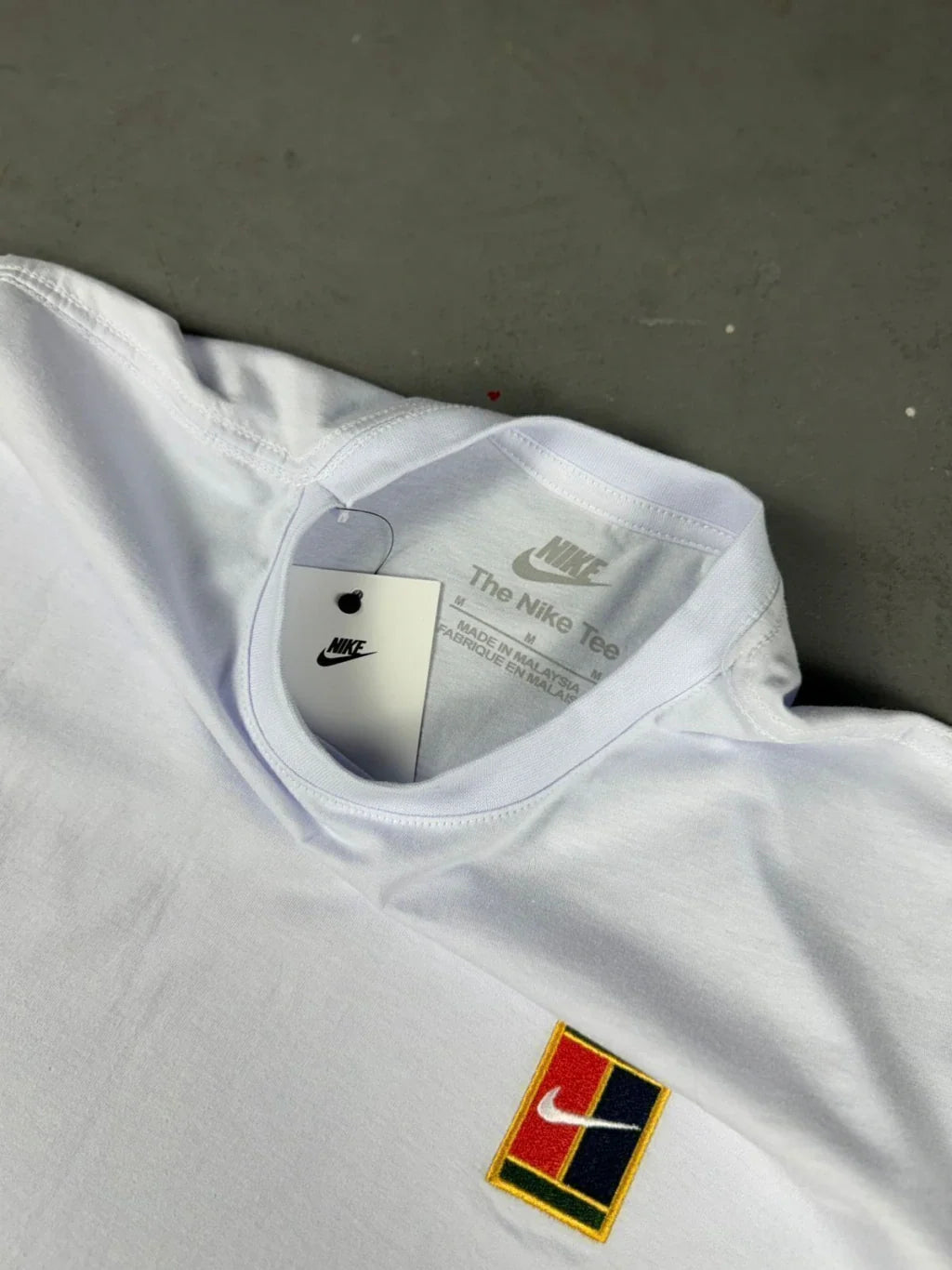 CAMISETA NK COURT