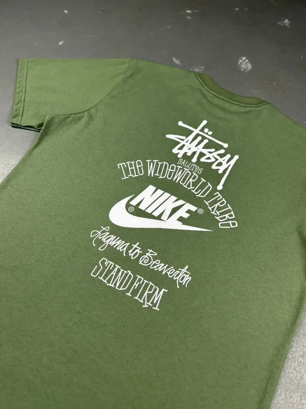 CAMISETA NK x STUSSY