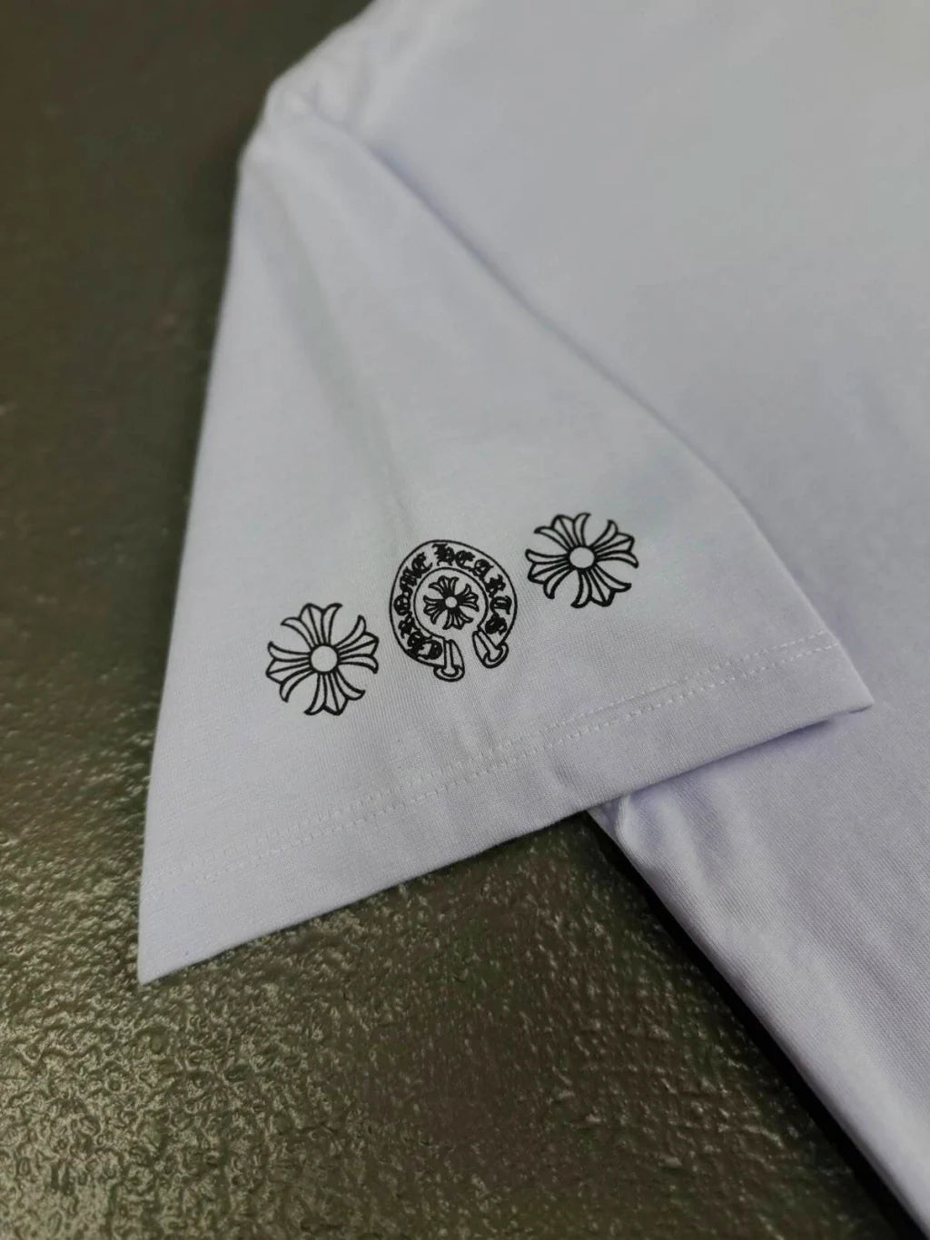 CAMISETA CHROME HEARTS