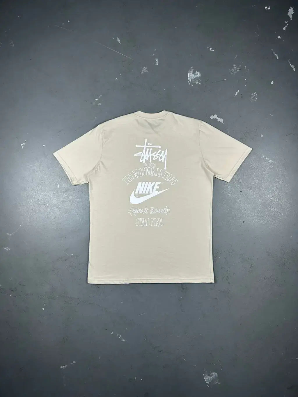 CAMISETA NK x STUSSY