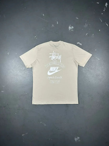 CAMISETA NK x STUSSY