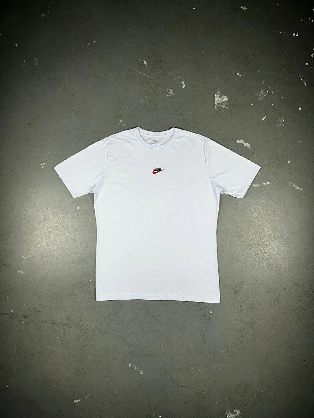 CAMISETA NK MIDDLE