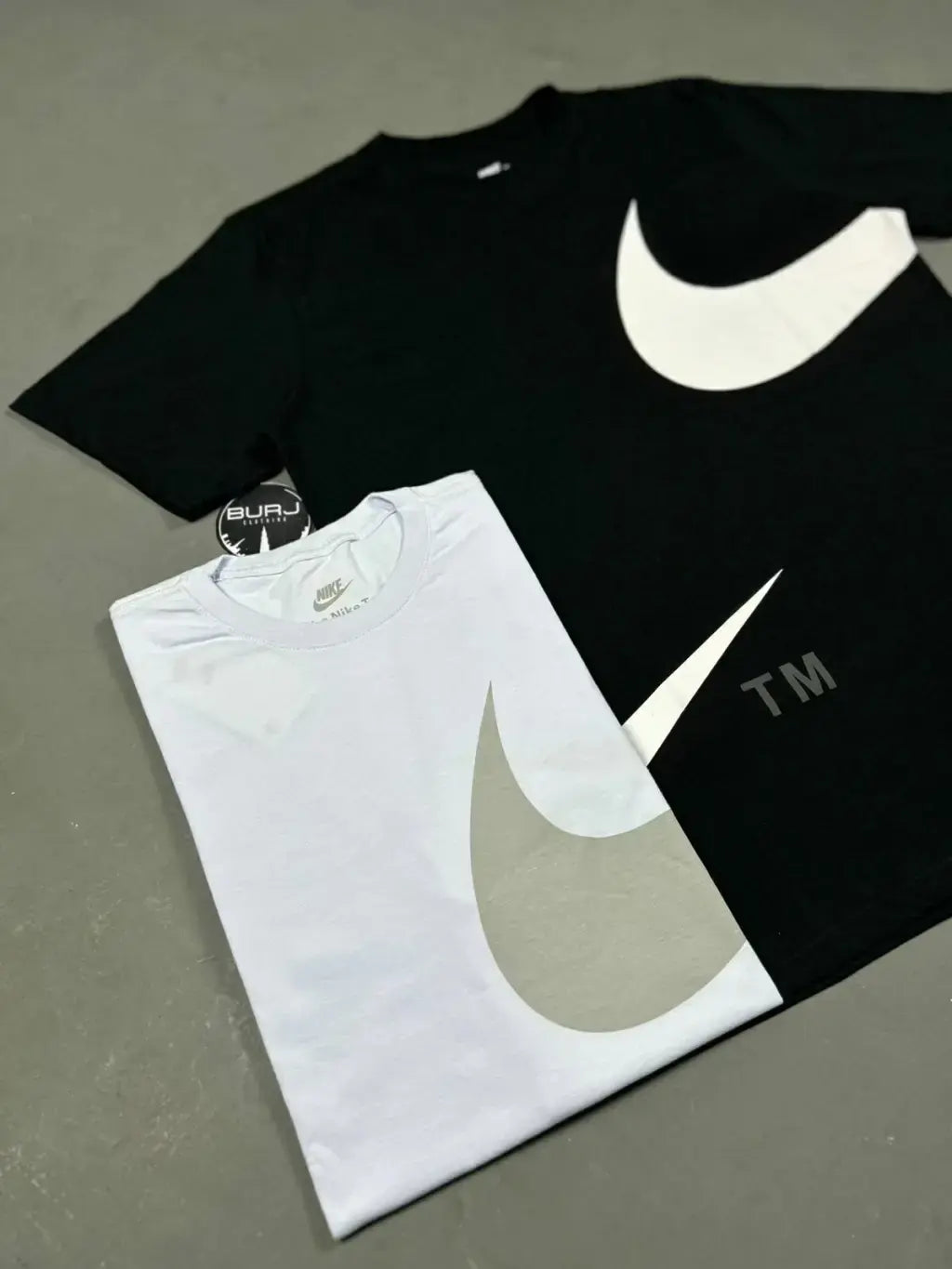 CAMISETA NK BIG SWOOSHᵀᴹ