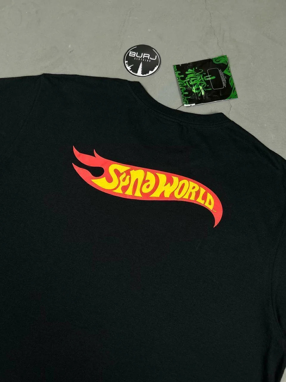 CAMISETA SYNA "HOT WHEELS"