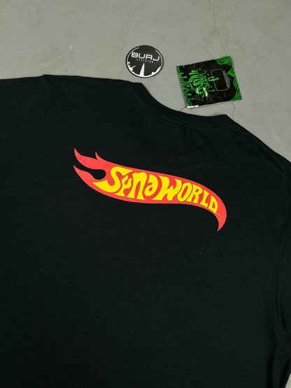 CAMISETA SYNA "HOT WHEELS"