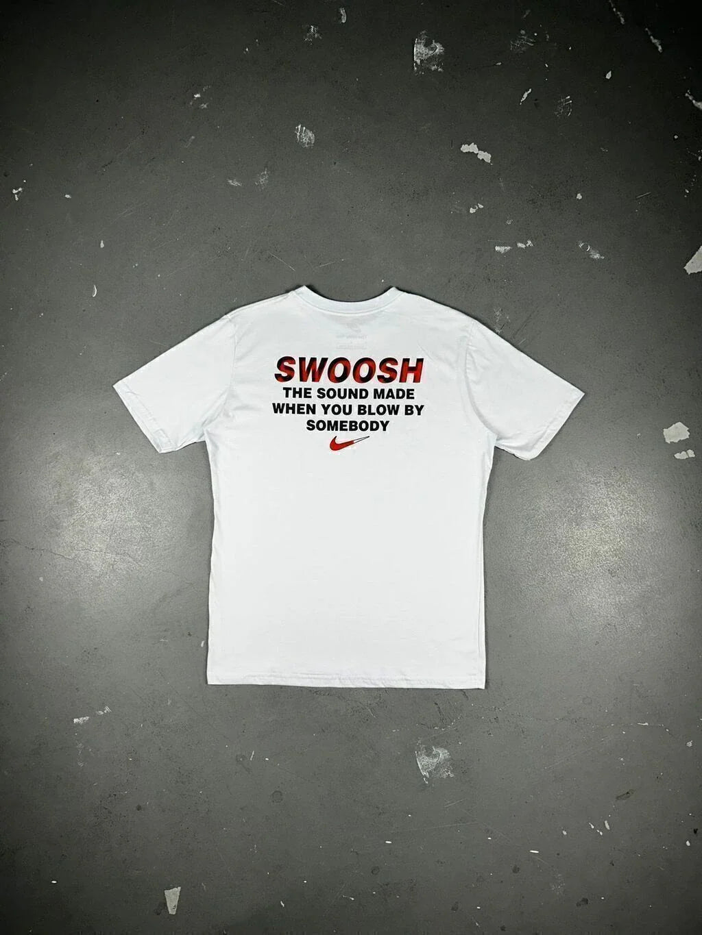 CAMISETA NK RED SWOOSH