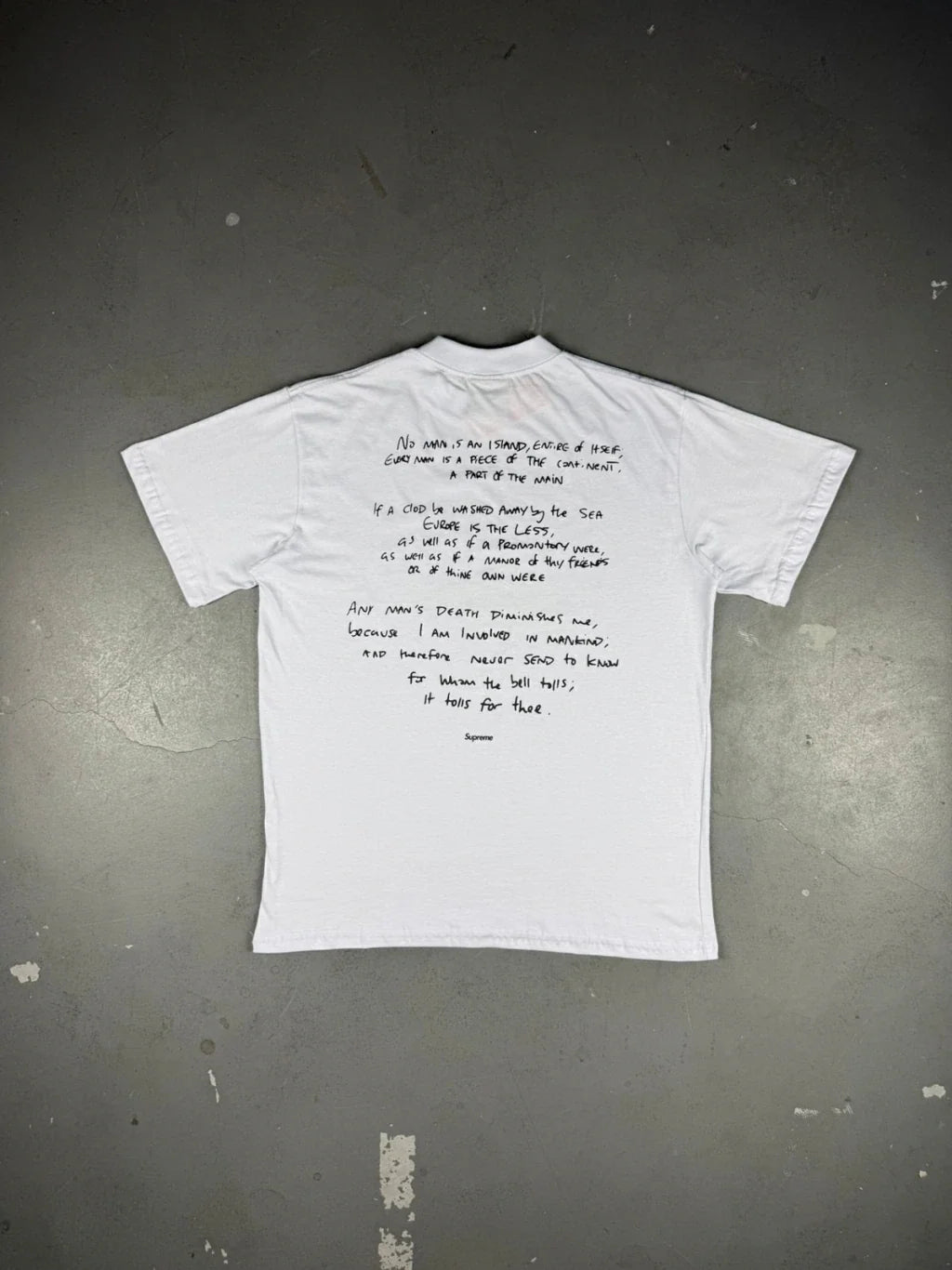 CAMISETA SUPREME RULES THE WORLD