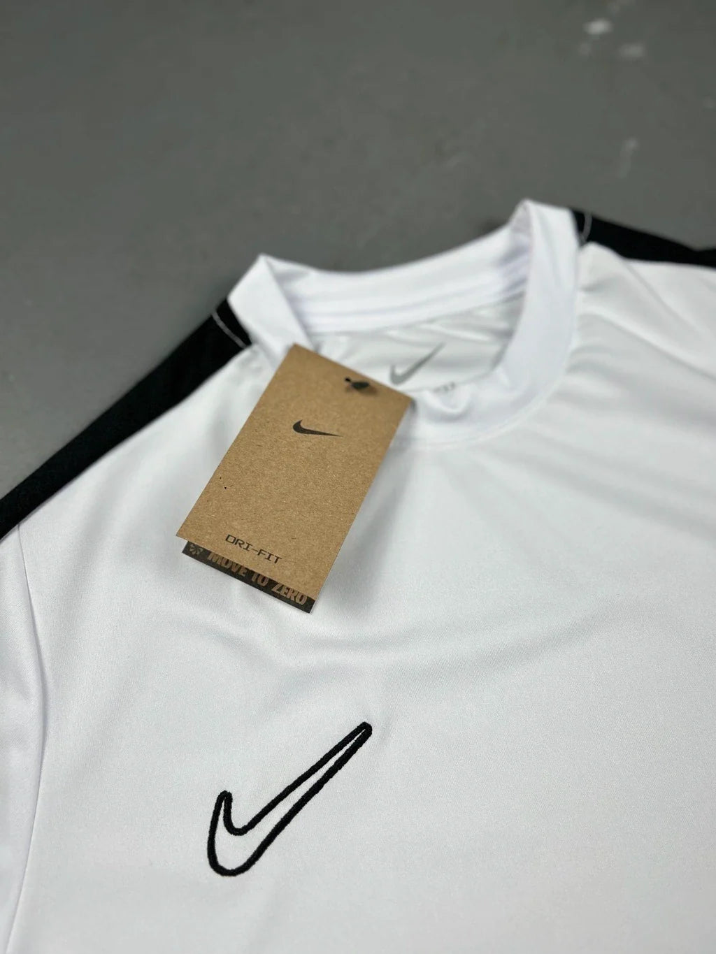 CONJUNTO DRY FIT NK ACADEMY