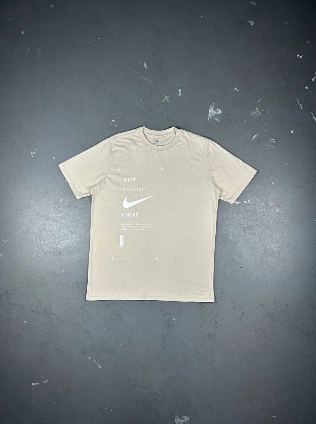 CAMISETA NK SPORTSWEAR SWOOSH CLUB