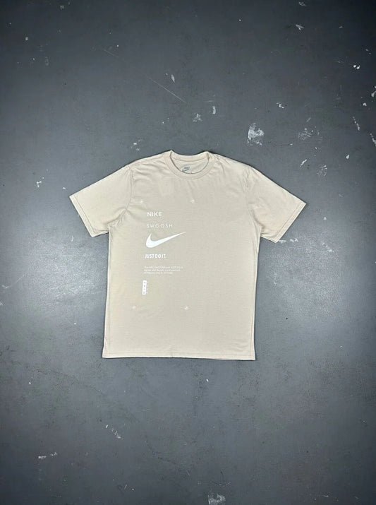 CAMISETA NK SPORTSWEAR SWOOSH CLUB