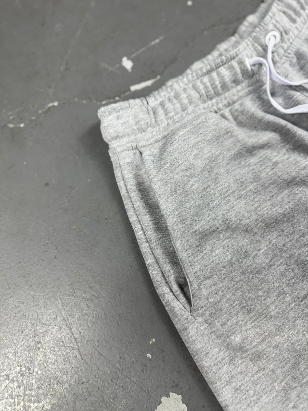 BERMUDA MOLETOM NK SWOOSH LEAGUE