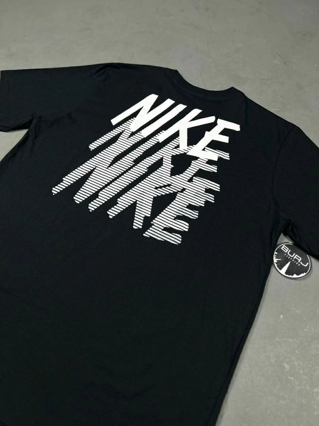CAMISETA NK REPEAT FADE