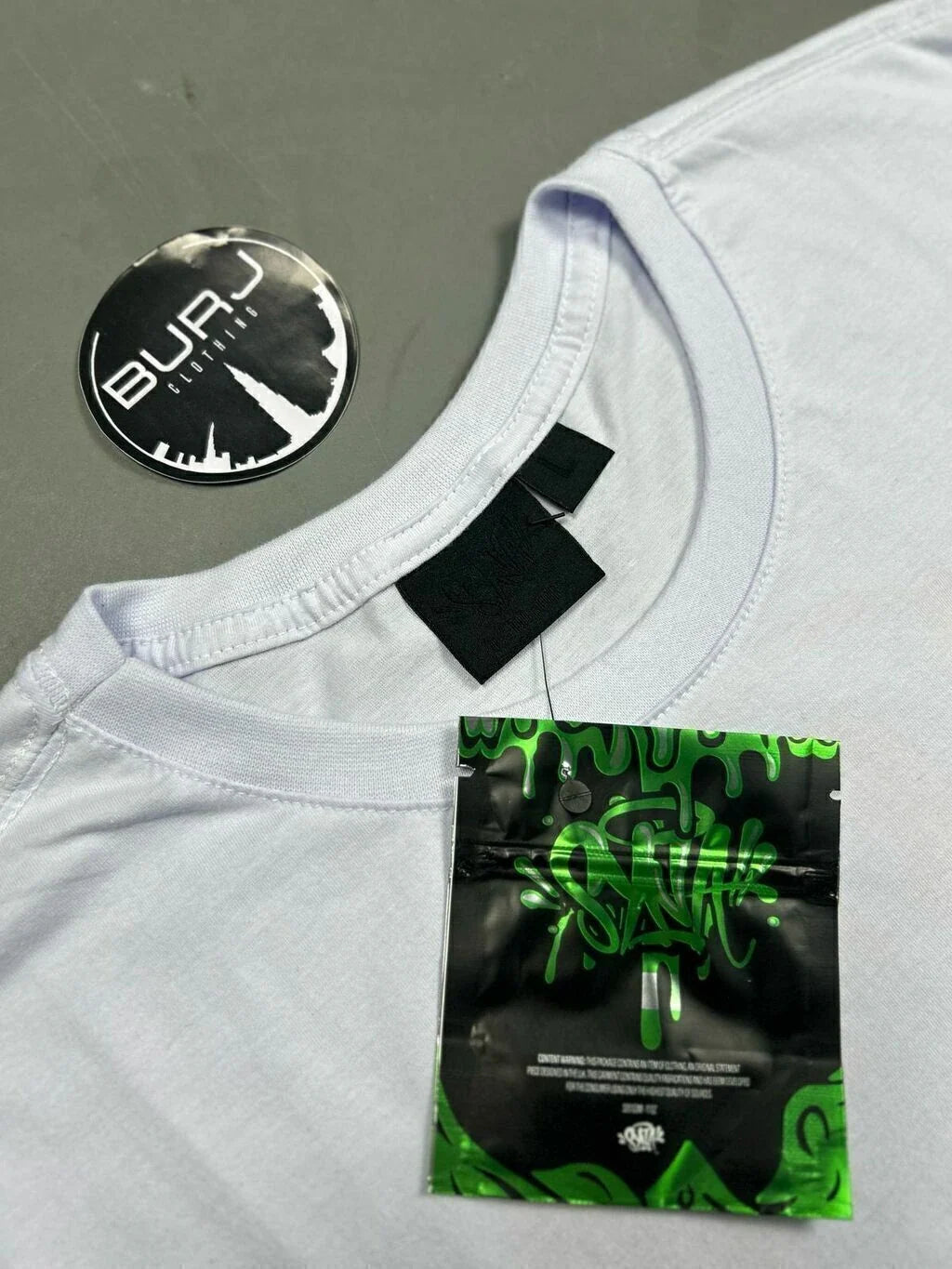CAMISETA SYNA "LIVIN A LIFE OF SYNA"