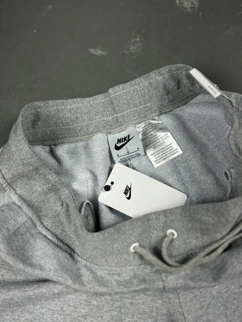 BERMUDA MOLETOM NK ICON FUTURA