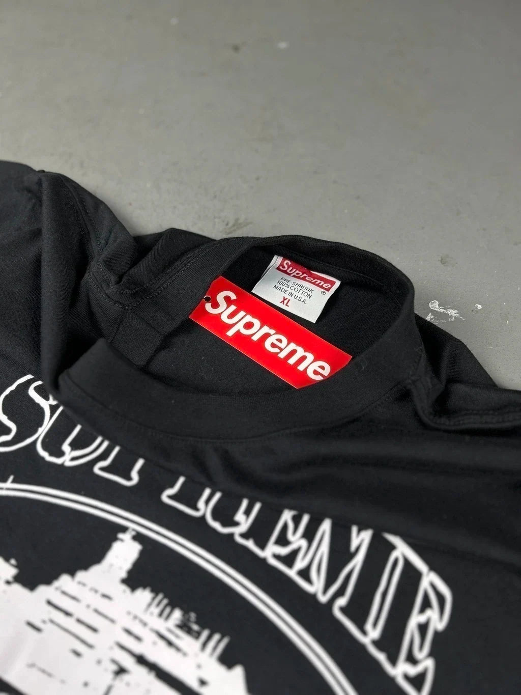 CAMISETA SUPREME RULES THE WORLD