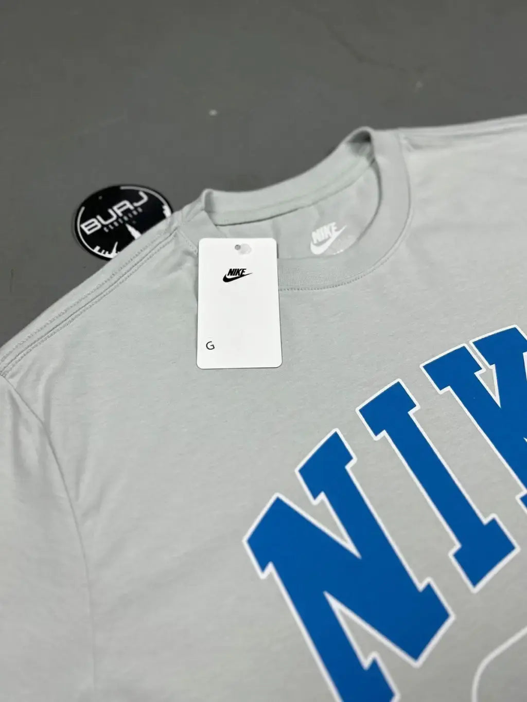 CAMISETA NK ATHLETICS LETTER