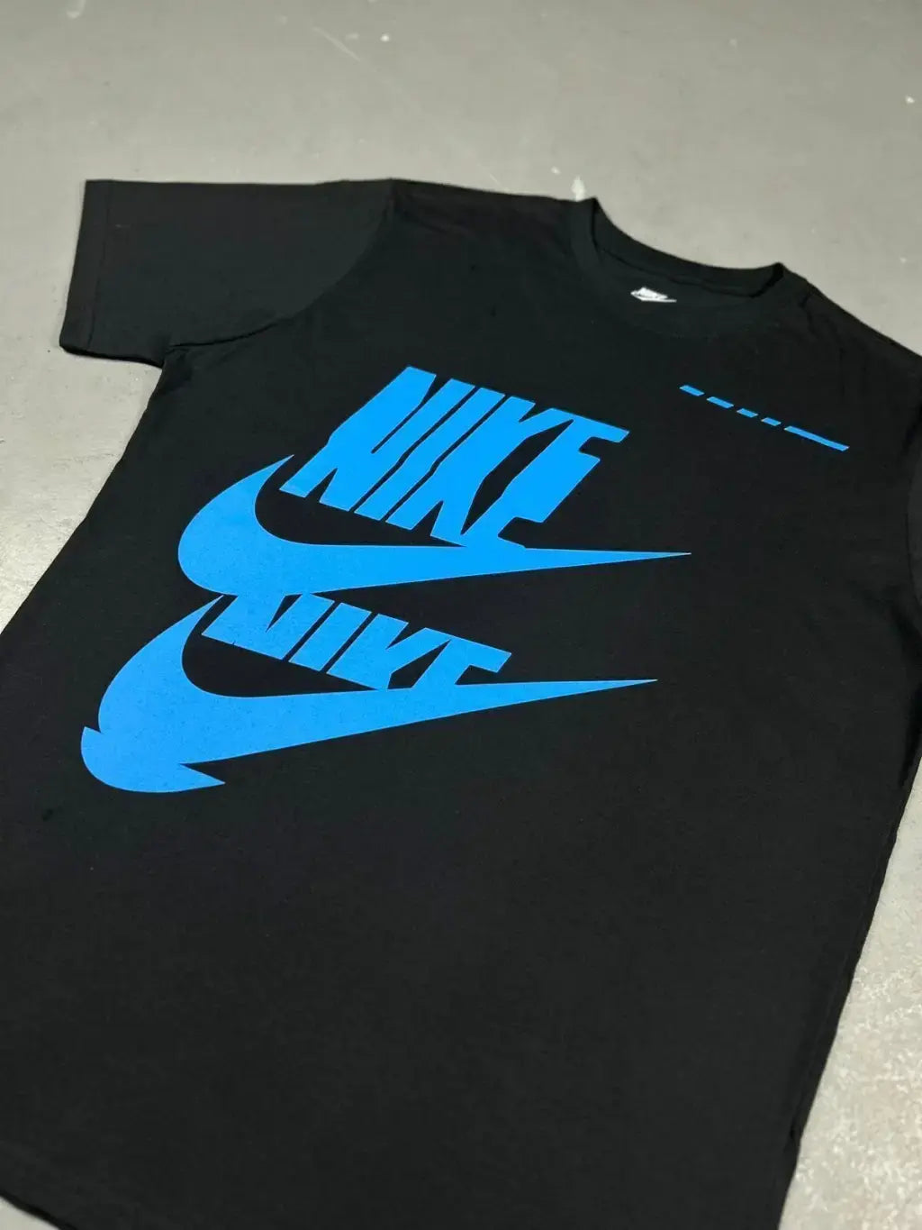 CAMISETA NK SPORT ESSENTIALS