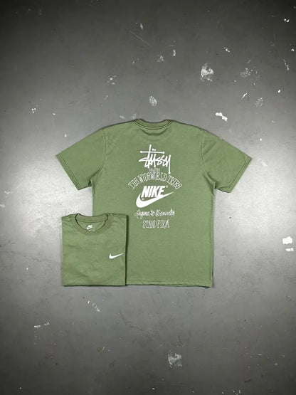 CAMISETA NK x STUSSY