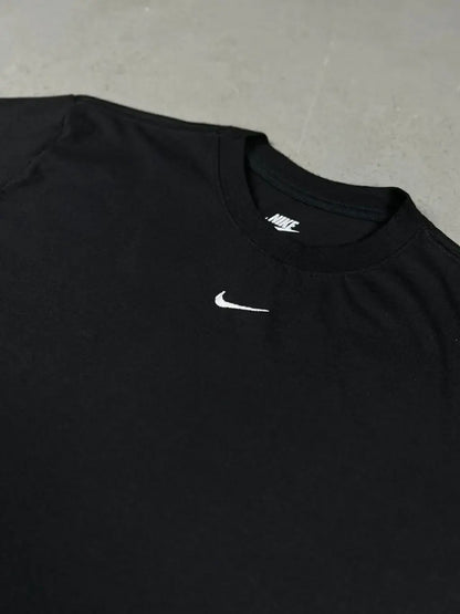 CAMISETA NK ESSENTIALS