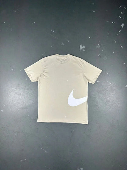 CAMISETA NK SPORTSWEAR SWOOSH CLUB