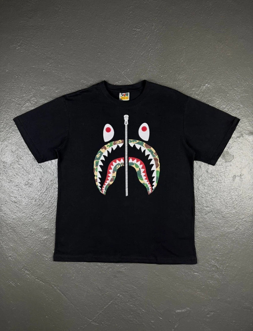 CAMISETA BAPE