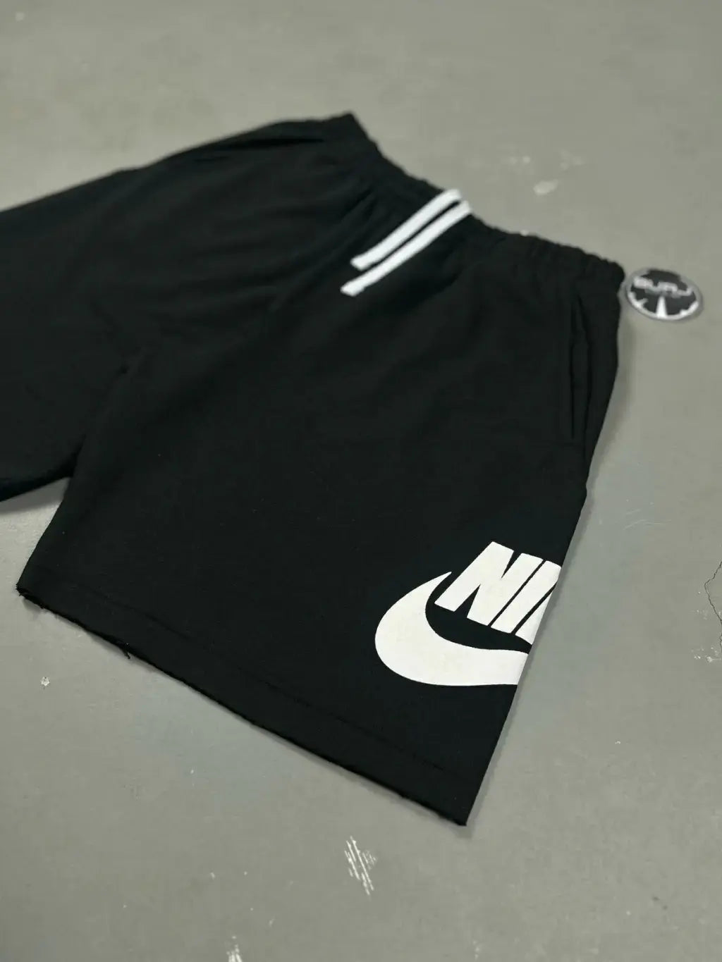 BERMUDA MOLETOM NK ICON FUTURA