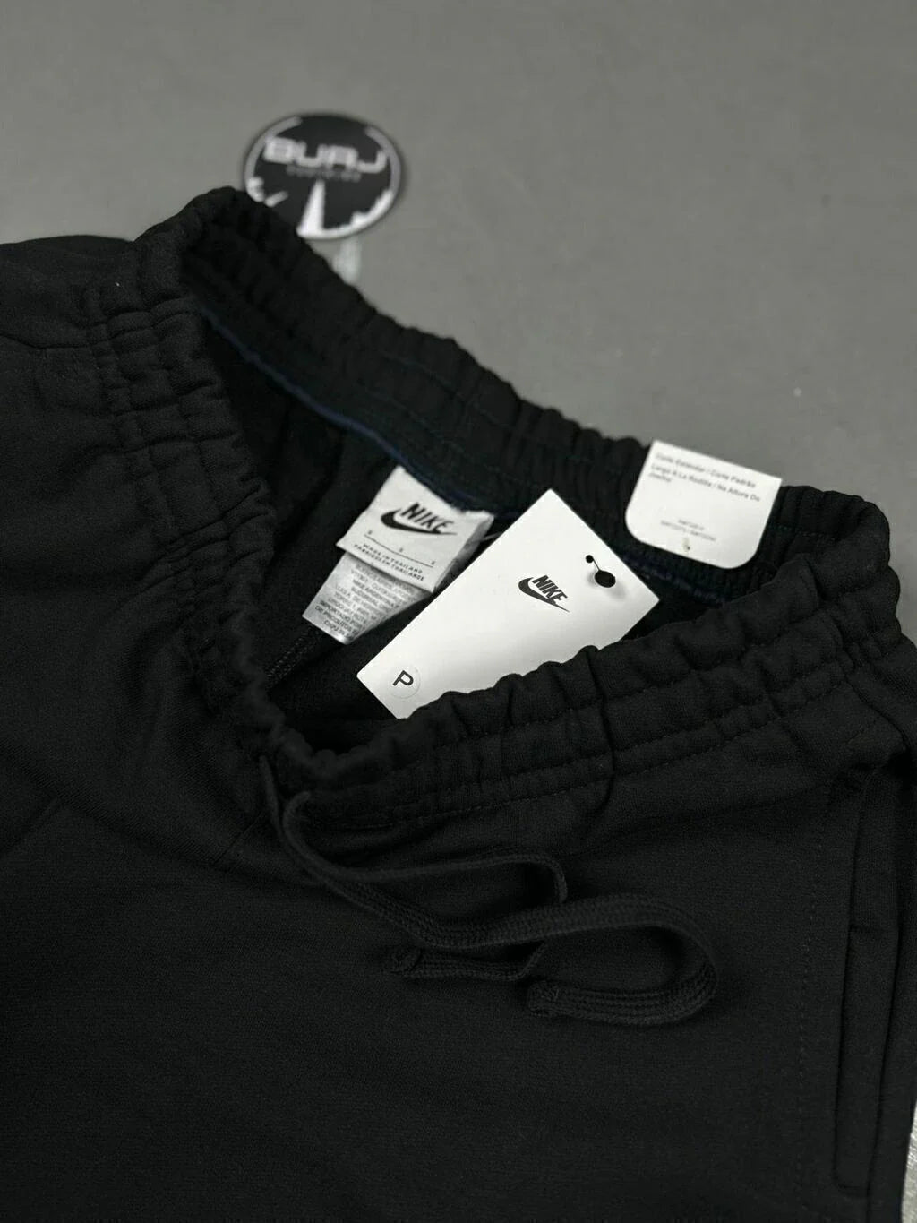 BERMUDA MOLETOM NK SWOOSH LEAGUE