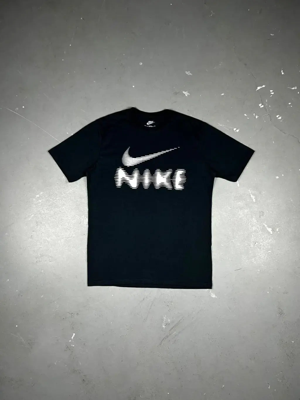 CAMISETA NK HYVERSE
