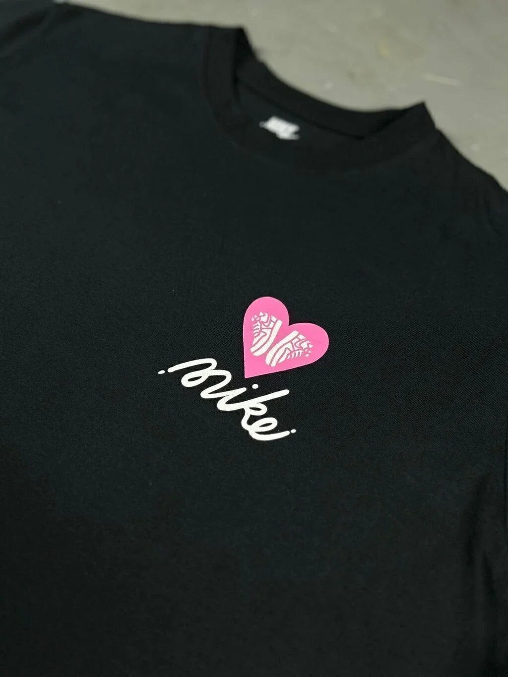 CAMISETA NK SHOE LOVE