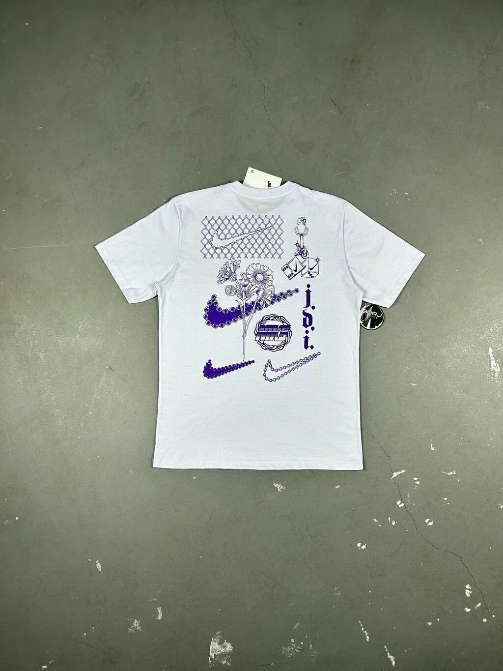 CAMISETA NK JUST DO IT FLOWERS