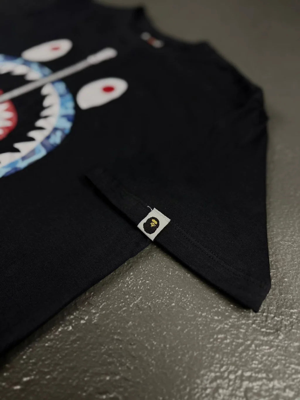 CAMISETA BAPE