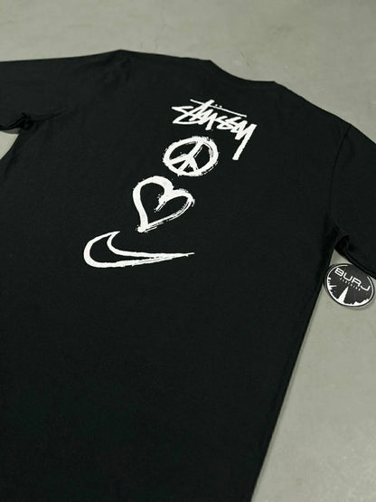 CAMISETA NK x STUSSY SYMBOLS