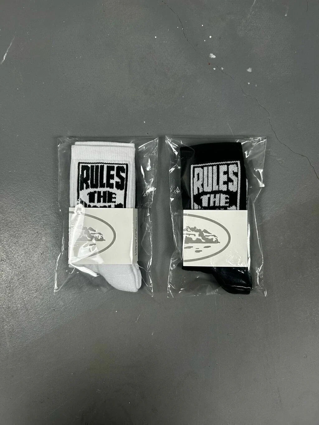 MEIA CORTEIZ "RULES THE WORLD"
