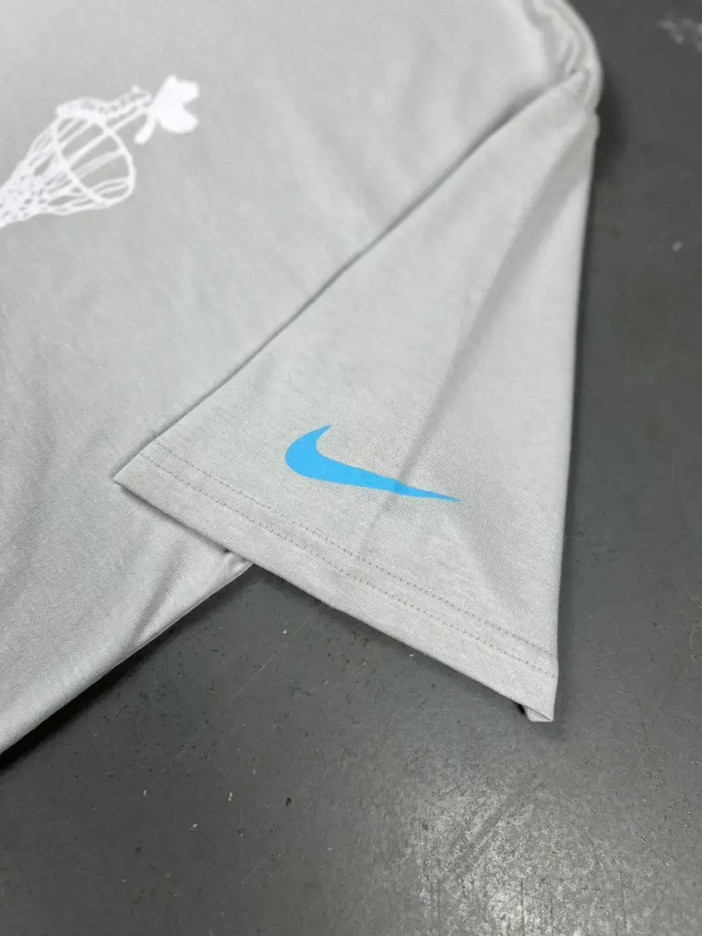 CAMISETA NK HOOPS