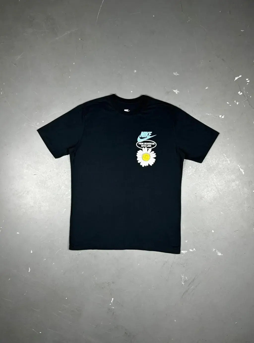 CAMISETA NK HAVE A NK DAY FLOWERS