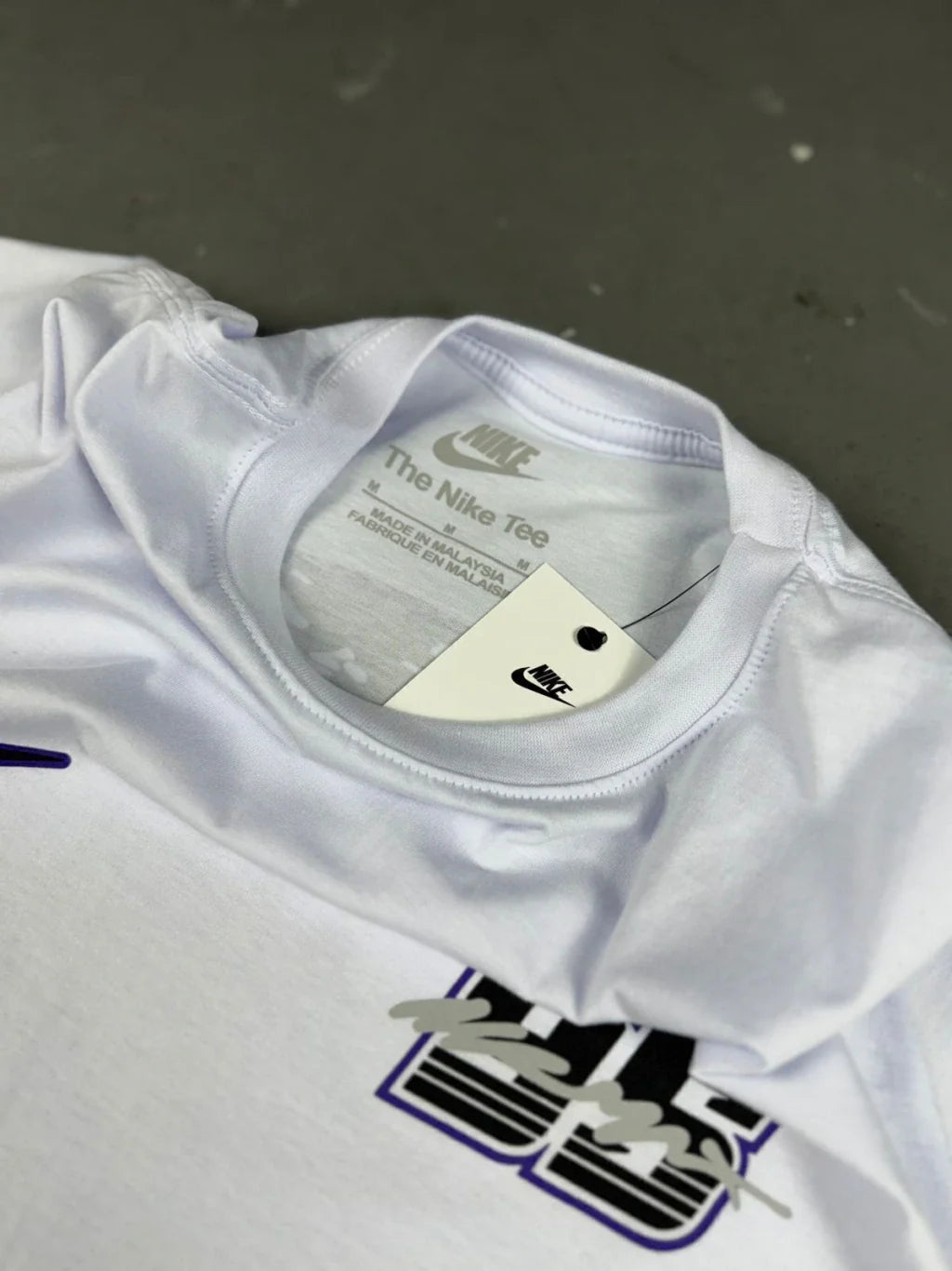 CAMISETA NK SPORTSWEAR M90