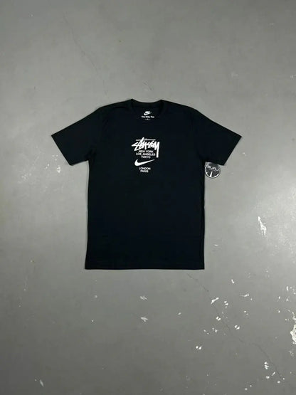 CAMISETA NK x STUSSY
