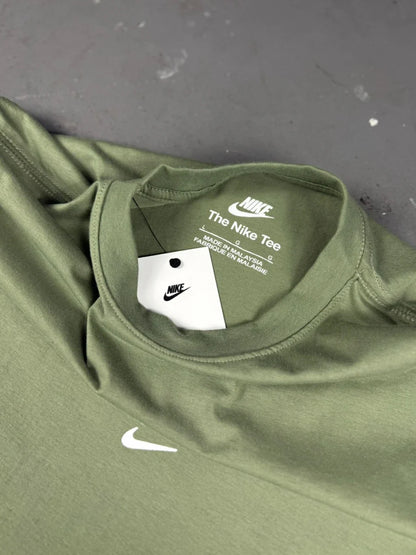 CAMISETA NK x MMW