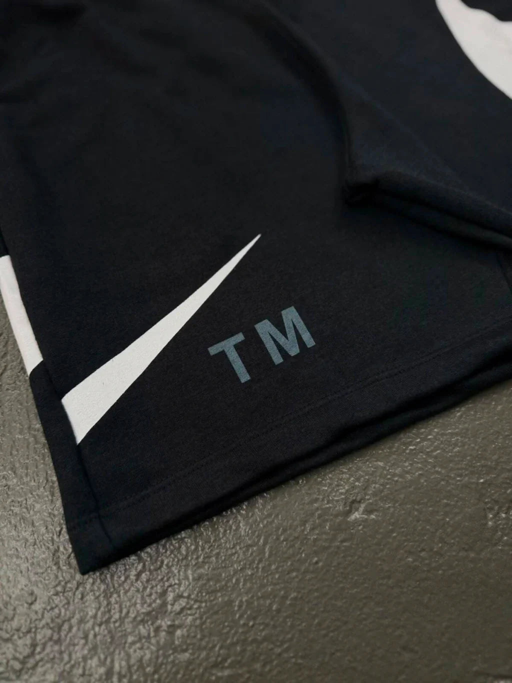 BERMUDA MOLETOM NK BIG SWOOSHᵀᴹ