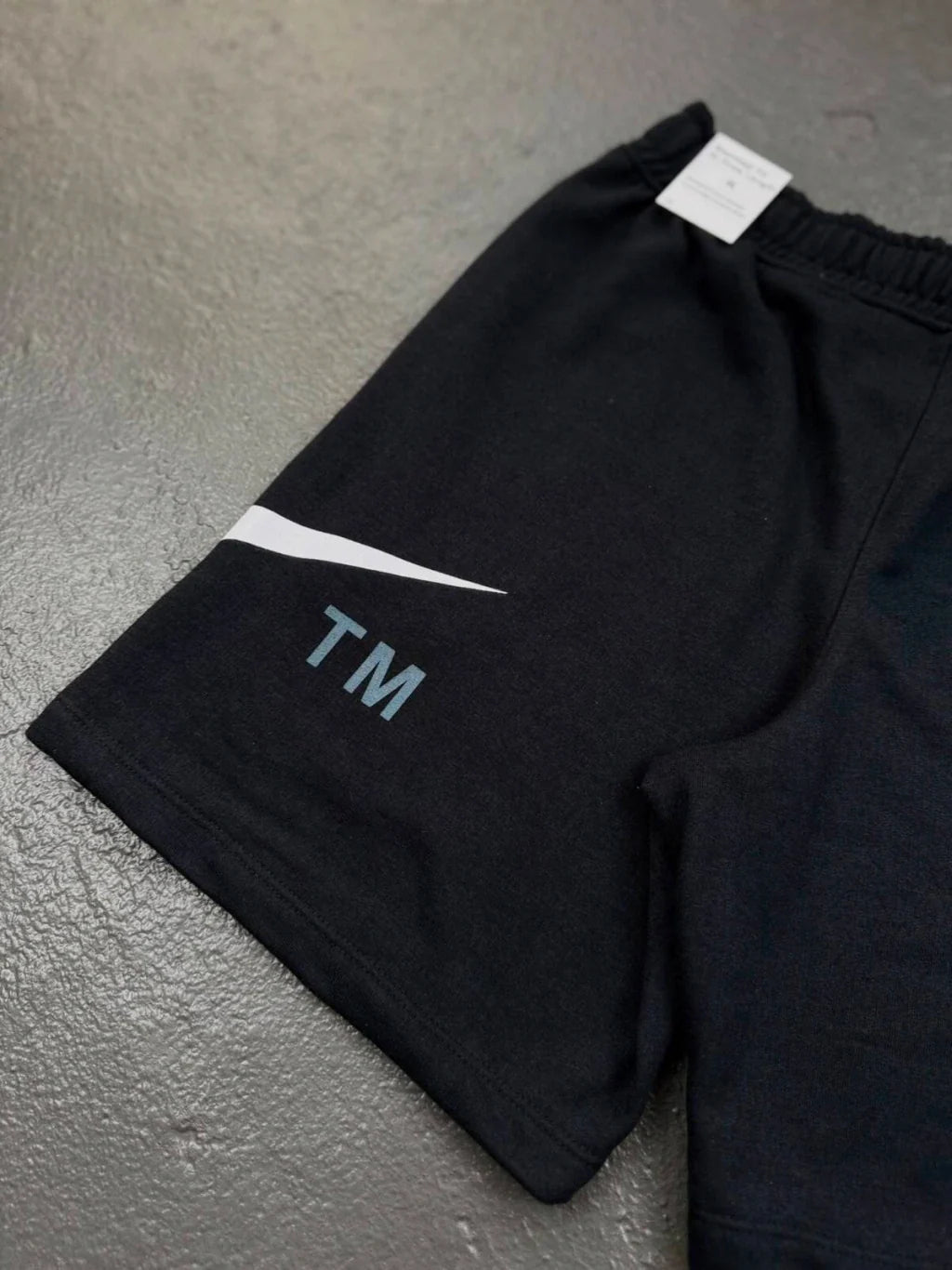 BERMUDA MOLETOM NK BIG SWOOSHᵀᴹ